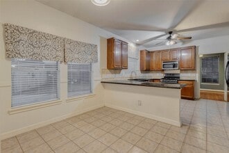 1723 Park Ridge Dr in Katy, TX - Building Photo - Building Photo