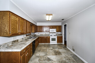 2731 Ranchwood Dr in Benton, AR - Building Photo - Building Photo