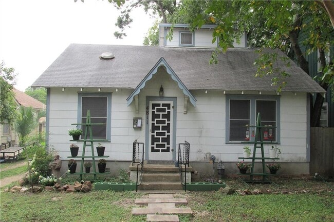 4811 Red River St in Austin, TX - Building Photo - Building Photo
