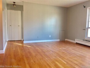 3210 Shenandoah Dr in Royal Oak, MI - Building Photo - Building Photo