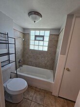 2415 Castle Dr in St. Louis, MO - Building Photo - Building Photo