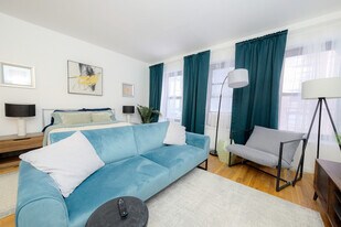 305 E 95th St, Unit SI ID1031998P in New York, NY - Building Photo