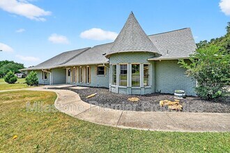 2602 Turtle Creek Dr in Sherman, TX - Building Photo - Building Photo