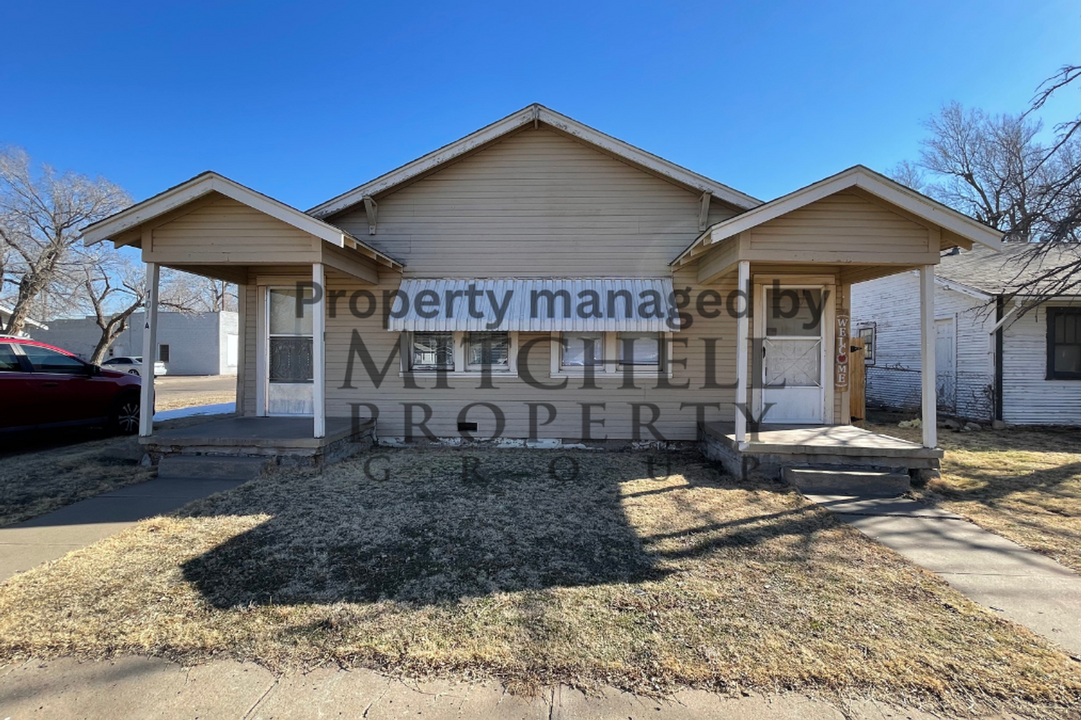 701 N Virginia St in Amarillo, TX - Building Photo