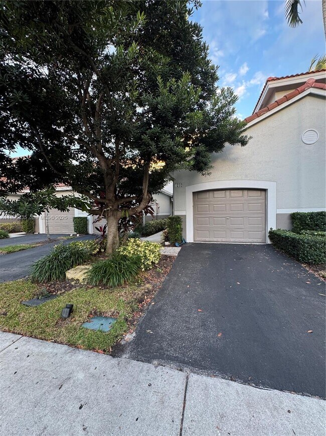 property at 3742 San Simeon Cir