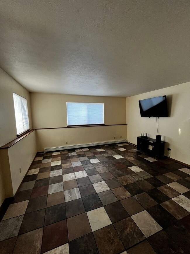 property at 94 N Grogan St