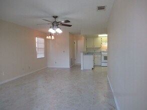 127 Sunnyside Dr in Clermont, FL - Building Photo - Building Photo