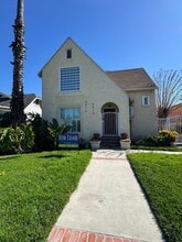 4818 6th Ave in Los Angeles, CA - Building Photo - Building Photo