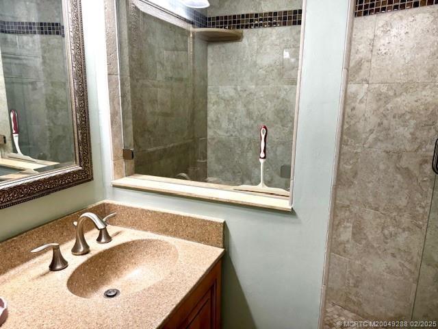 property at 944 NW Spruce Ridge Dr