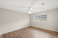 5522 Lyden Ridge Dr photo'