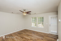 216 Eagle Pointe Dr in Chapin, SC - Building Photo - Building Photo