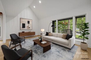 Room in House on Piney Path Rd in Charlotte, NC - Building Photo