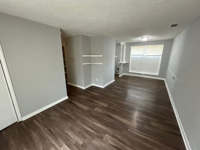 4034 Rhodes Ave in Memphis, TN - Building Photo - Building Photo