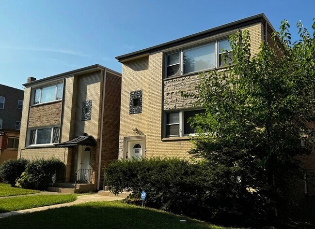 725 Brummel St in Evanston, IL - Building Photo - Building Photo