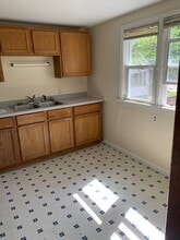 2107 Birch St in Eau Claire, WI - Foto de edificio - Building Photo