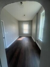 3016 California Ave, Unit 1F in St. Louis, MO - Foto de edificio - Building Photo