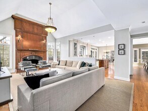 413 W 9th St in Hinsdale, IL - Building Photo - Building Photo