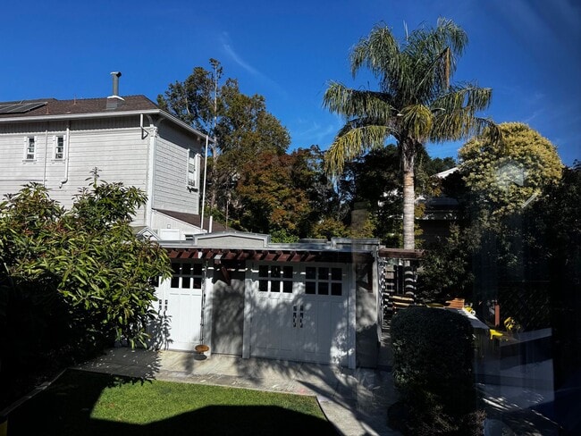 1434 Paru St in Alameda, CA - Building Photo - Building Photo