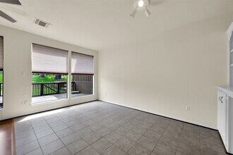 3240 Poe Dr in Montgomery, TX - Building Photo - Building Photo
