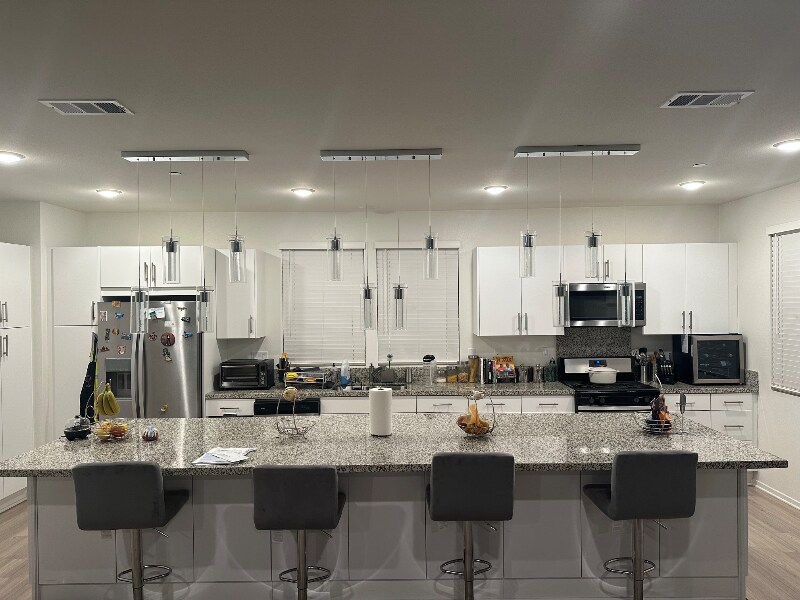 5340 Calle Rockfish in San Diego, CA - Building Photo
