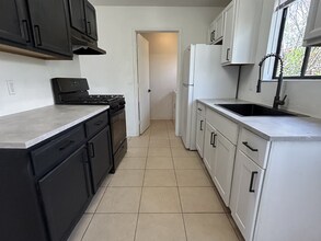 815 E Lester St, Unit 2 in Tucson, AZ - Foto de edificio - Building Photo