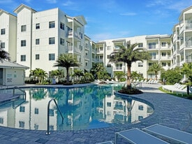 Ilumina at GCTC in Ft. Myers, FL - Building Photo