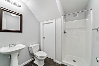710 S Mobile St in Fairhope, AL - Building Photo - Building Photo
