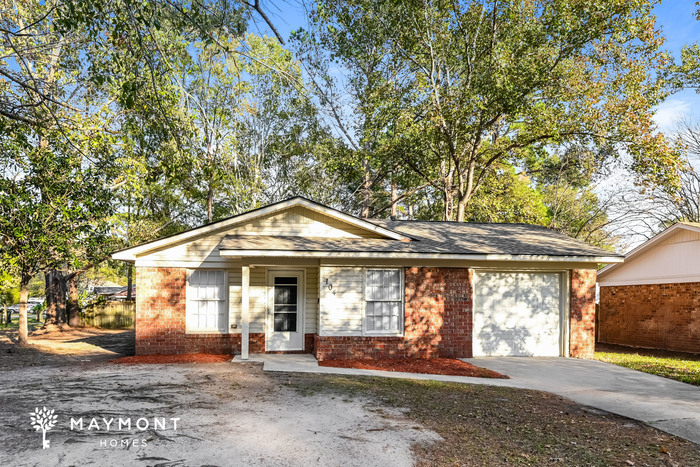 104 Elliott Dr in Ladson, SC - Building Photo