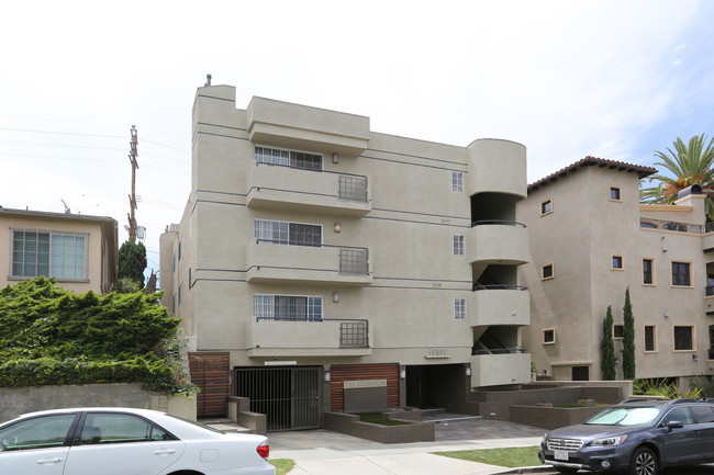 1707 Glendon Ave in Los Angeles, CA - Building Photo - Primary Photo