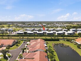 226 Normandy Ln in Delray Beach, FL - Building Photo