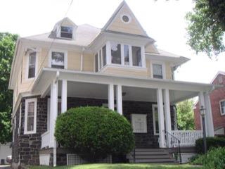 109 Iona Ave in Narberth, PA - Foto de edificio