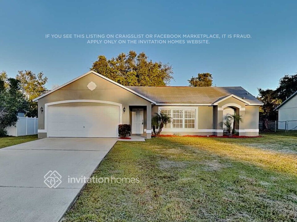 2797 Benrock Terrace in Deltona, FL - Foto de edificio