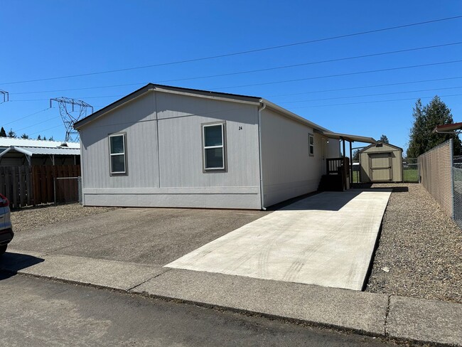 property at 5660 Daisy St