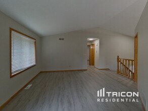 14358 Bluebird St NW in Andover, MN - Building Photo - Building Photo