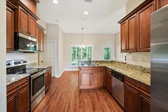 27949 Rileywood Dr in Daphne, AL - Building Photo - Building Photo