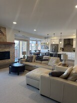 630 Main St N, Unit 402 in Stillwater, MN - Building Photo
