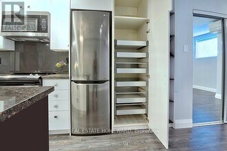 49 McGee St in Toronto, ON - Building Photo - Building Photo