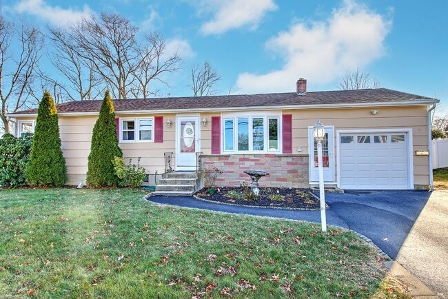 property at 138 Youngs Ave