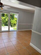 2225 SW 21st Ter in Miami, FL - Building Photo - Building Photo