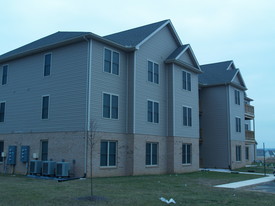 770 Bassett Dr Apartments