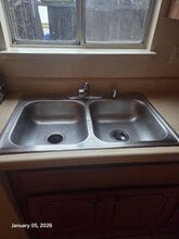 1133 Le Brun Ln in Redding, CA - Building Photo - Building Photo