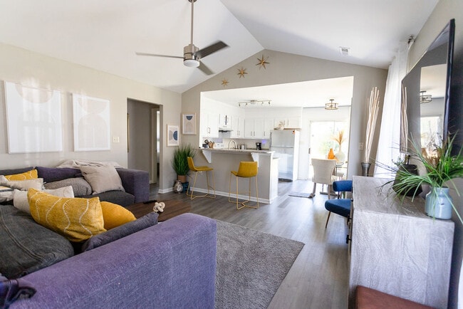 property at 2419 Smugglers Ct