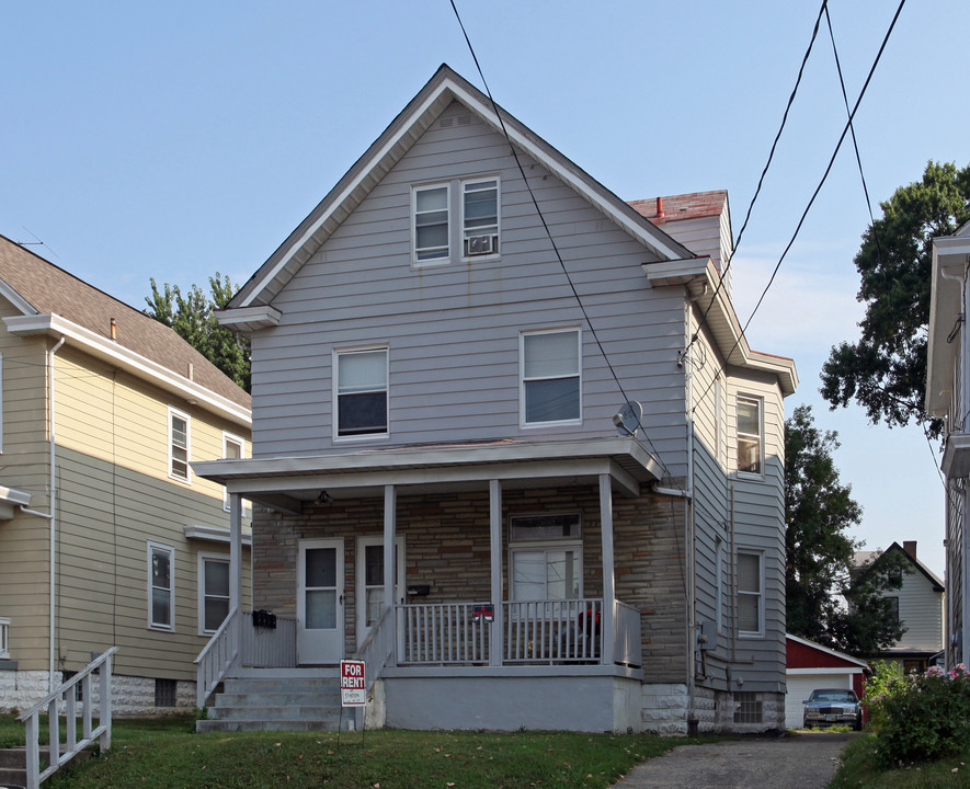 2432 Robertson Ave in Norwood, OH - Building Photo