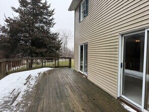 3260 Creekside Trail in Nashville, MI - Building Photo - Building Photo