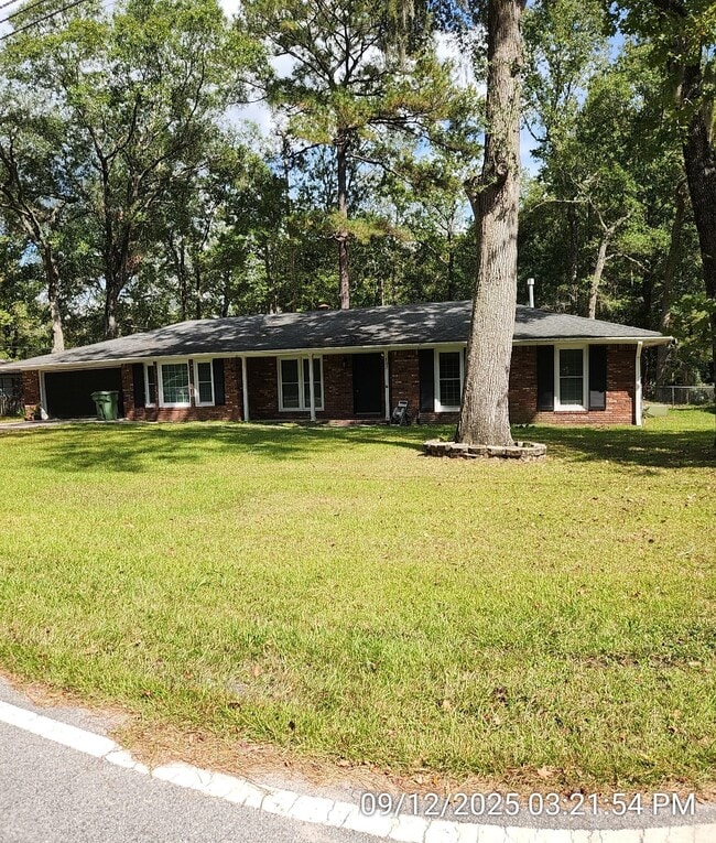 property at 502 Myrtle Ln