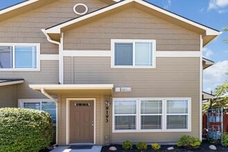 9193 W Brogan Dr in Boise, ID - Building Photo - Building Photo