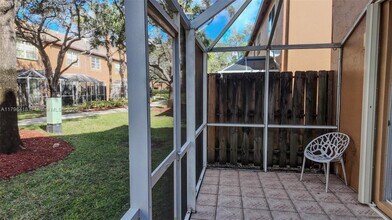 1477 Barcelona Way in Weston, FL - Building Photo - Building Photo