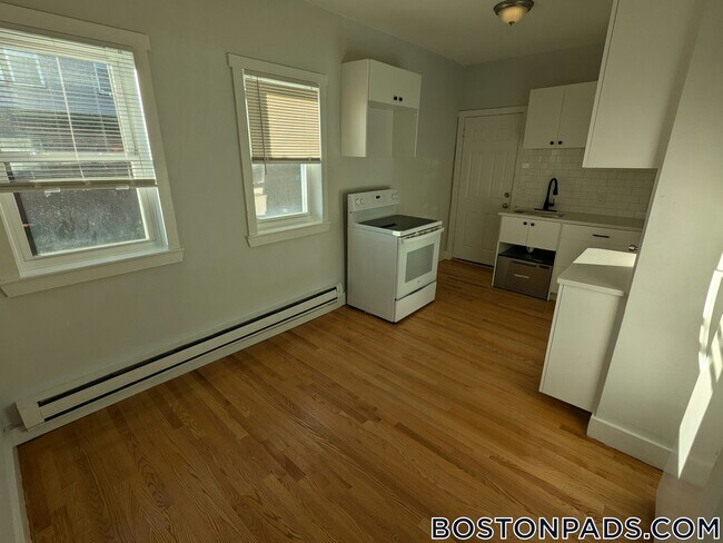 289 Hancock St