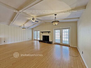 7006 Webb Rd in Tampa, FL - Building Photo - Building Photo