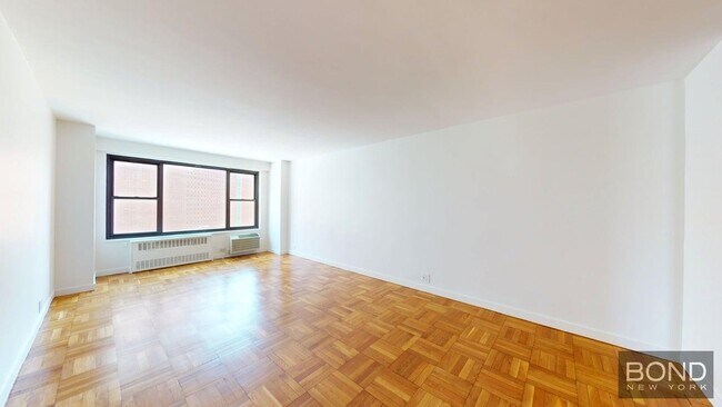 145 Fourth Avenue in New York, NY - Building Photo - Building Photo